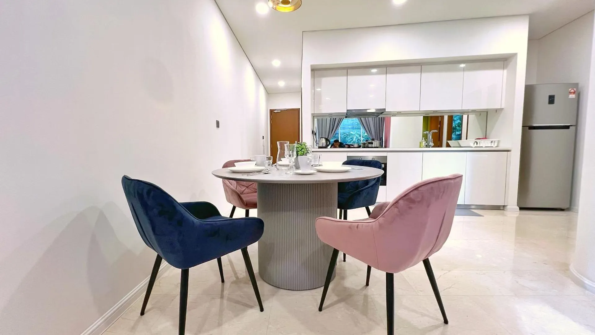 Sky Suites Blush 3Br Suite At Klcc Kuala Lumpur