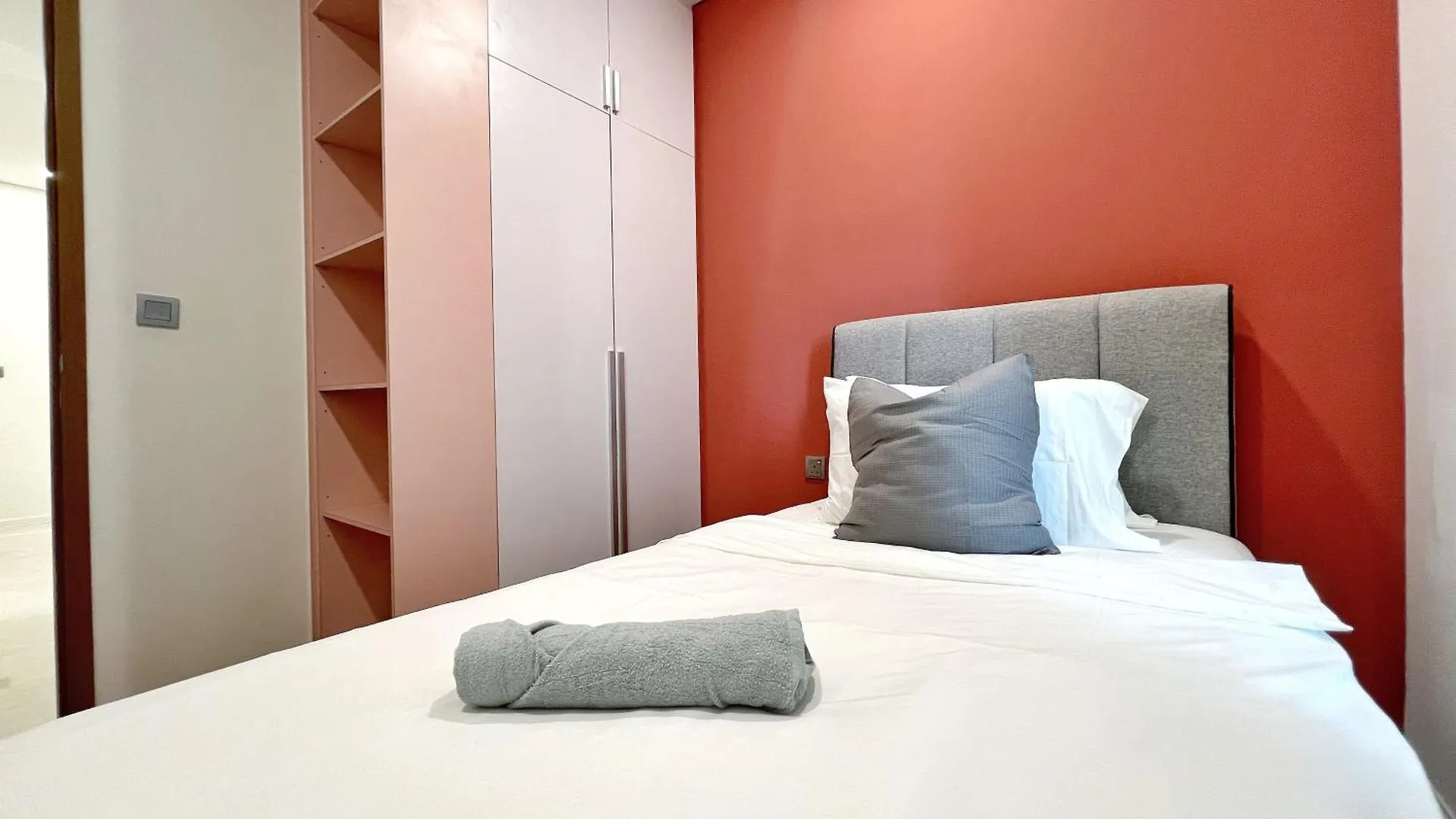Sky Suites Blush 3Br Suite At Klcc Kuala Lumpur
